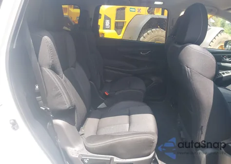 2024 Subaru Ascent Premium 7-Passenger z USA, uszkodzony, nr VIN 4S4WMAED6R3466359